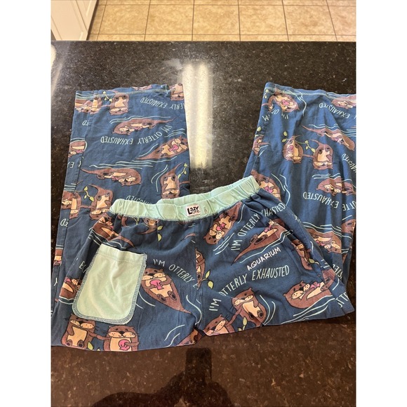 Lazy One Women's Pajama Pants Otters Otterly Exhausted Alaska Sz Sm Aquarium - Picture 1 of 8